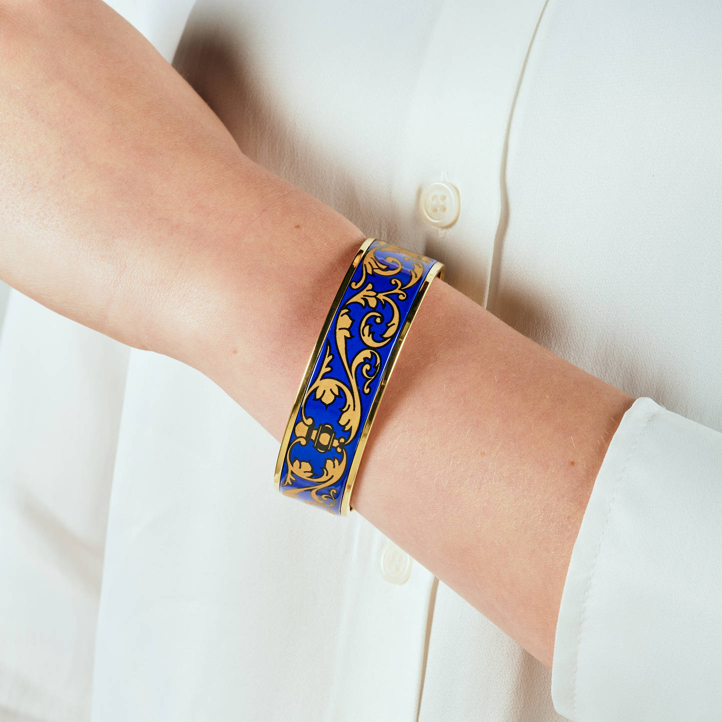 noorelle, elle bangle, bangle, jewellery, bracelet gold bangle